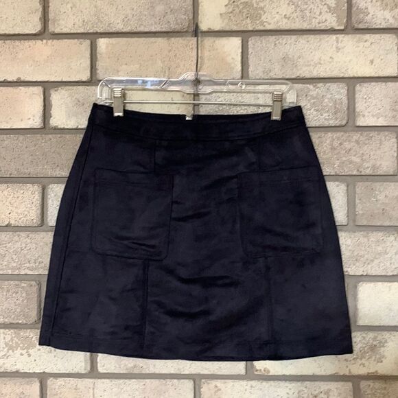 3for$20 skirt size 6 - Picture 1 of 4